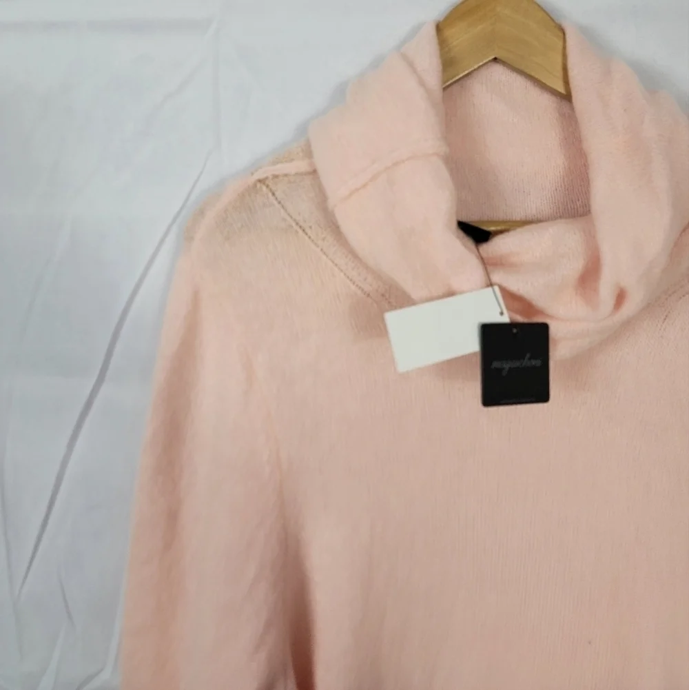 Nwt Womens Medium Magaschoni Pink Sweater